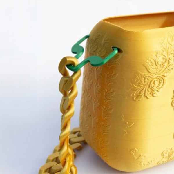 venezia-3 Gold handbag. Detail of the print on the GalloBuey Venzia luxury handbag