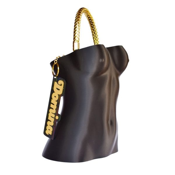 Tecnología de impresión 3D de GalloBuey en la pasarela: Bolso Domina Black, una joya geométrica de origen vegetal integrada en el universo de Juan Duyos.